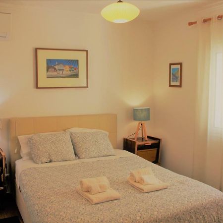 Apartamento Em Frente Ao Mar Costa Nova Esterno foto